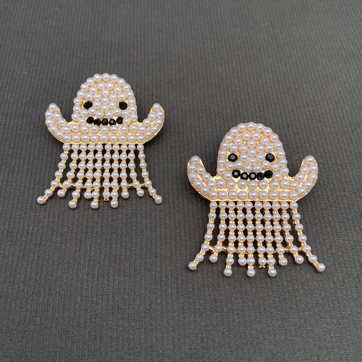 Halloween Pearl inlaid Ghost  Earrings