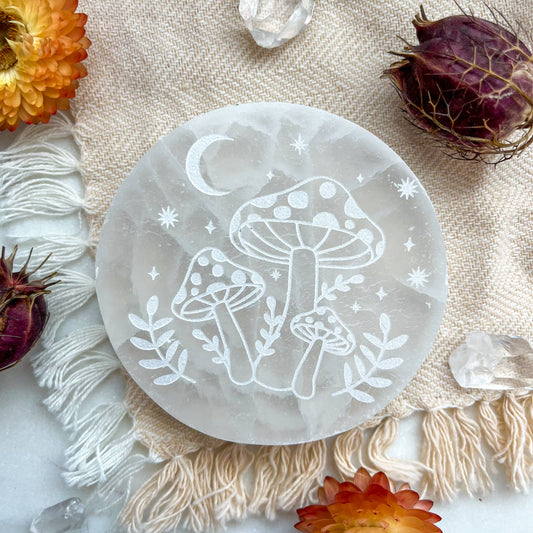 Mushroom Selenite Charging Plate: White Selenite / Small (2.75"-3")