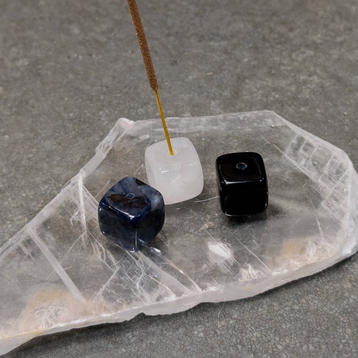 Crystal Incense Holder: Obsidian