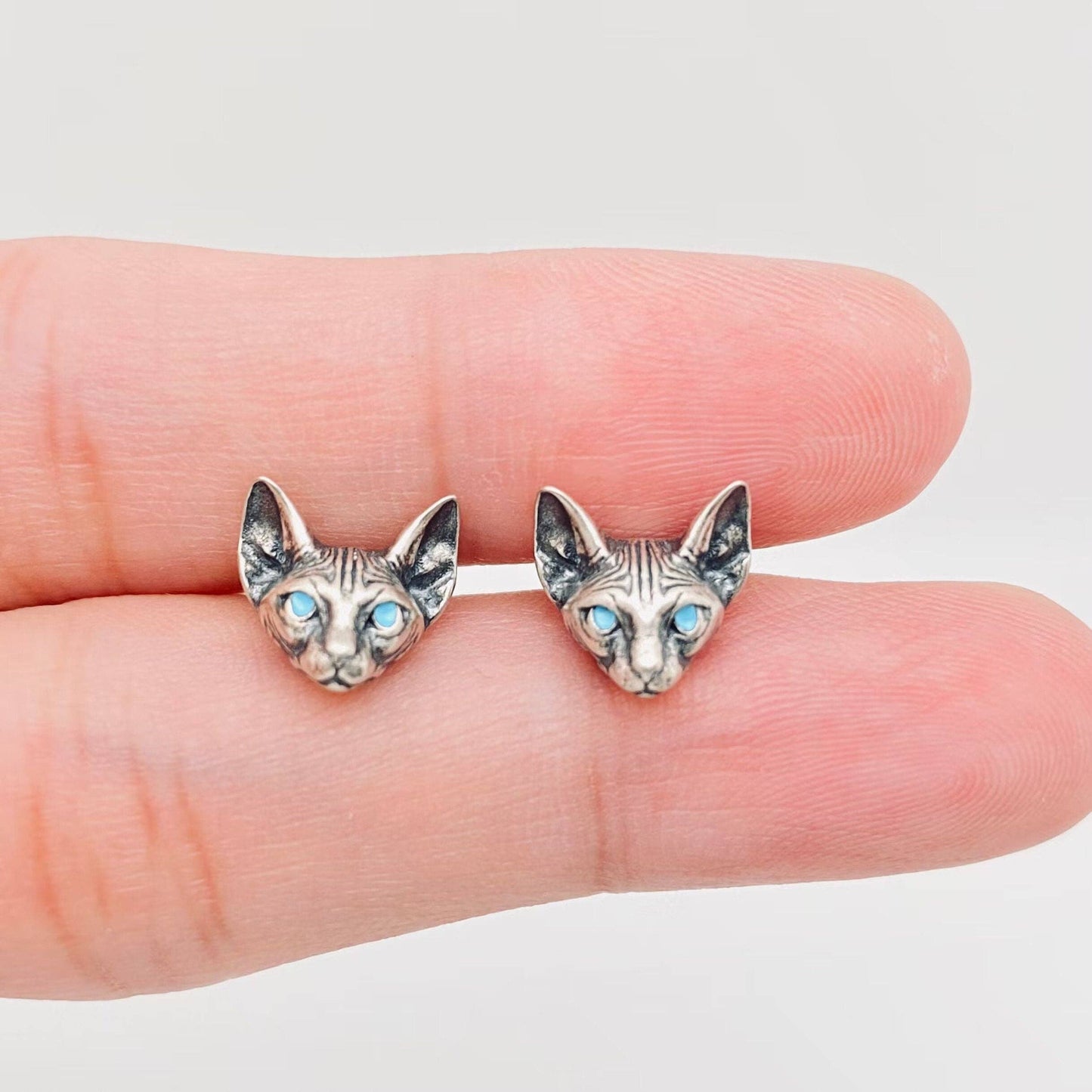 SS Cats Head Stud Earrings