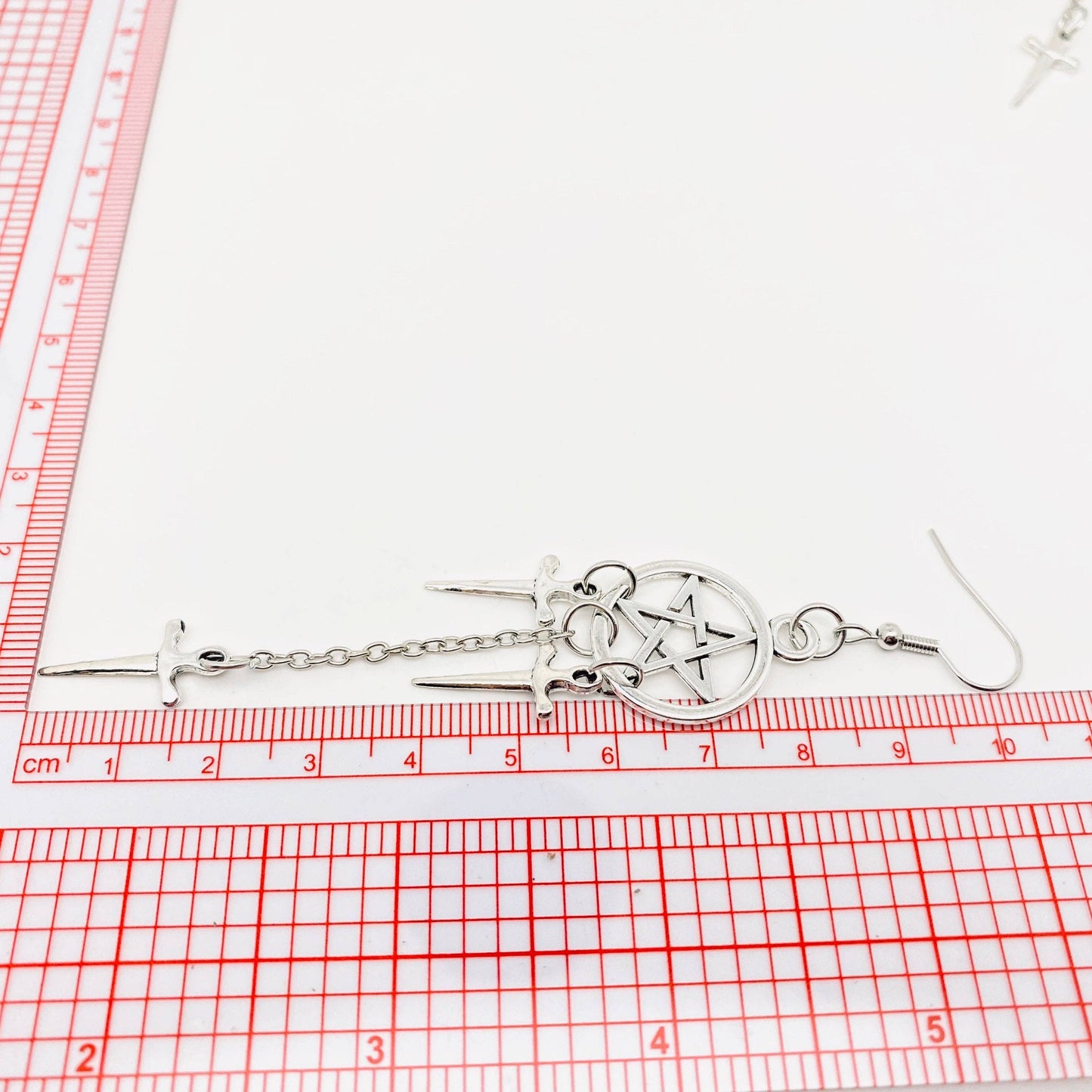 Five-pointed Star Dagger Gothic Earrings - GT: 2
