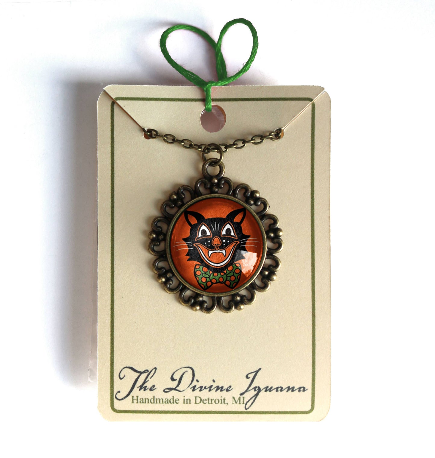 Necklace - Retro Black Cat Ornate: 16mm Double Sided Pendant with Bead