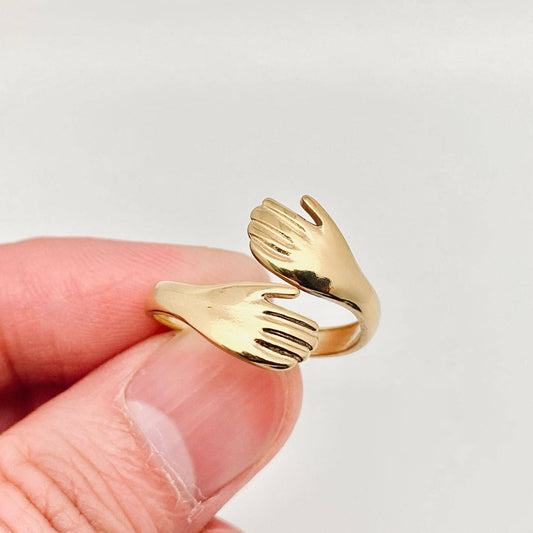 Ring - Hands Cuddling Gold Plated Stainless Steel