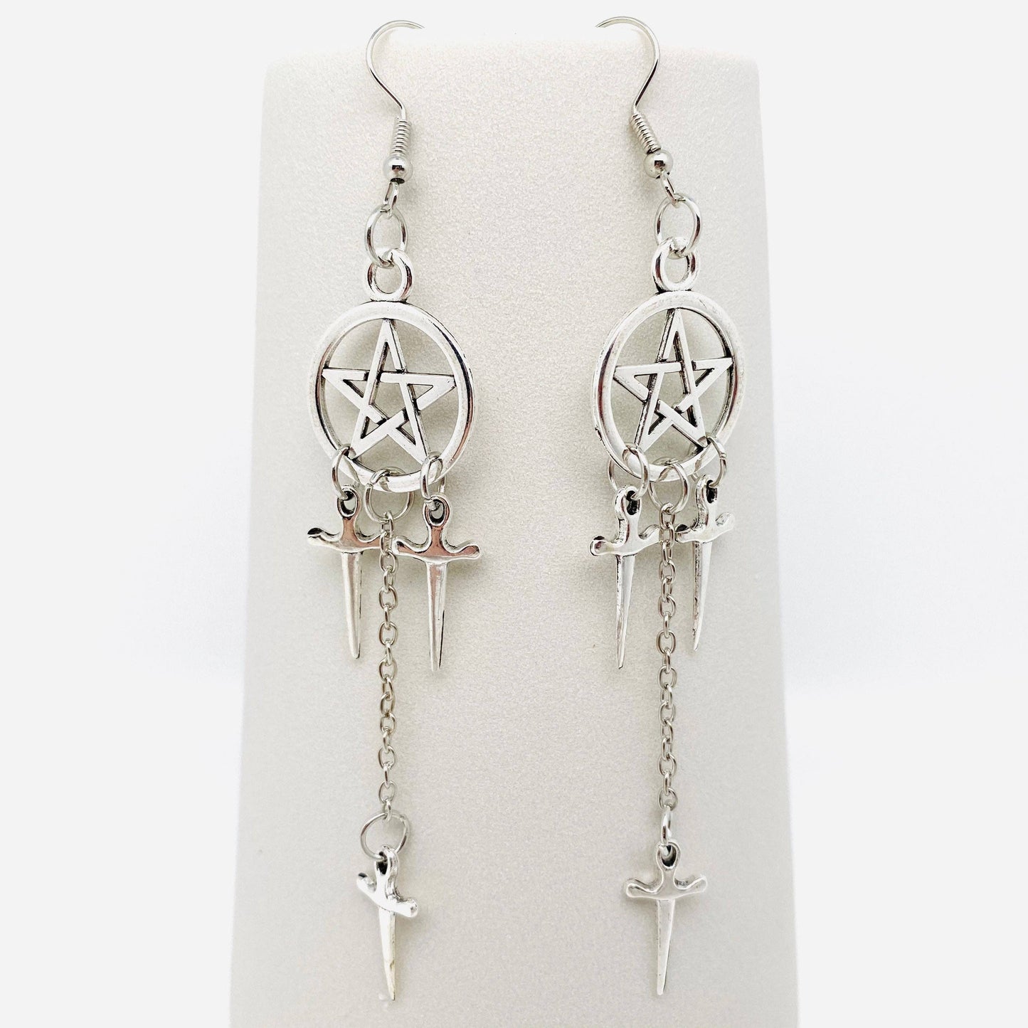 Five-pointed Star Dagger Gothic Earrings - GT: 2
