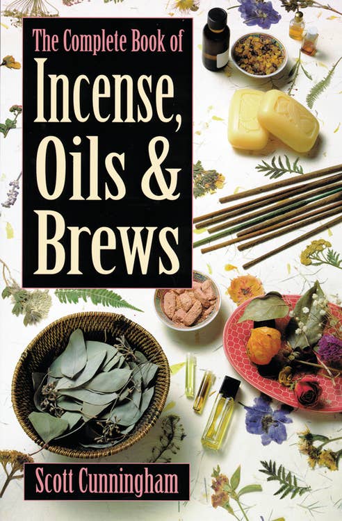 Complete Book of Incense, Oils and Brews: English