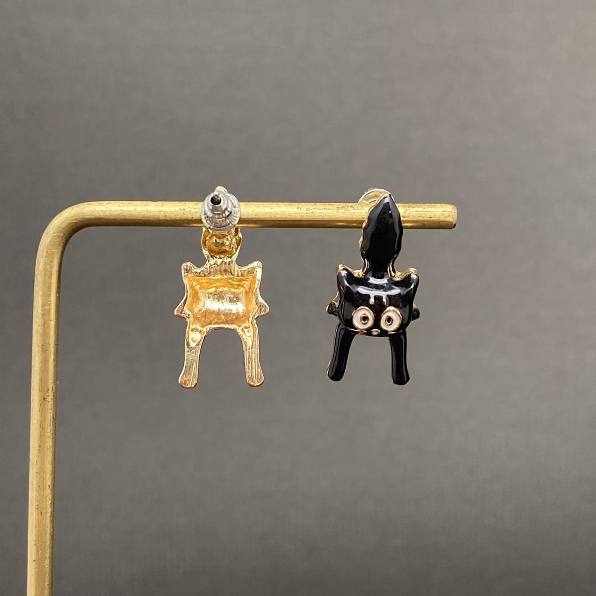 Halloween Enamel Black Cat Ear Studs