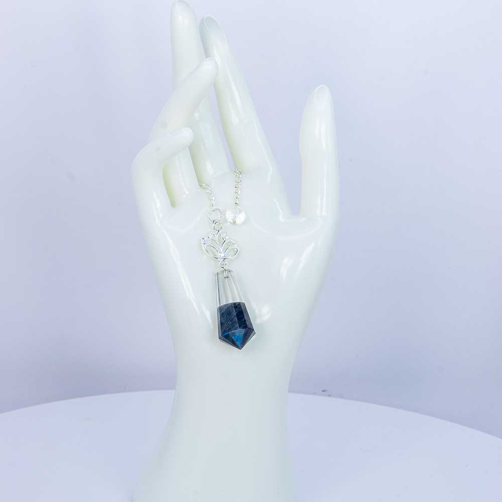 Pendulum 18 - Gemstone w/ Lotus - Clear Quartz & Labradorite: Clear quartz labradorite