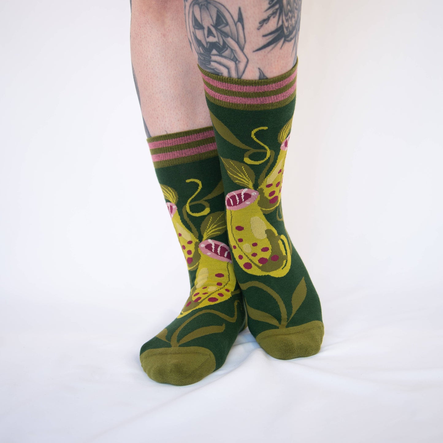 Socks - Foot Clothes - Pitcher Plant Crew Socks