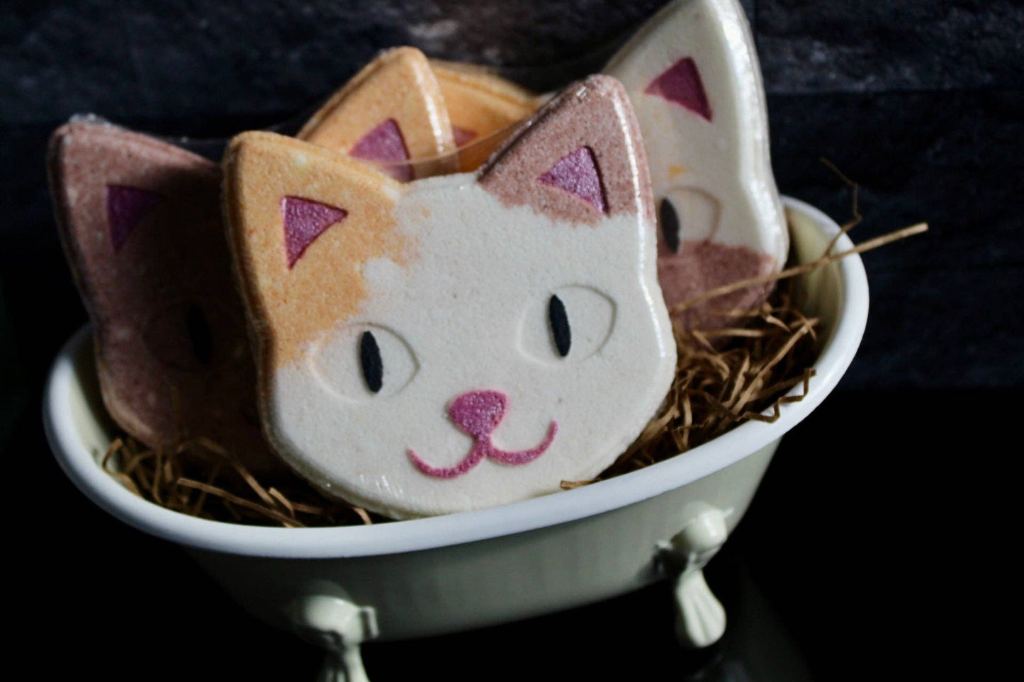 Cat Bath Bomb - 6.5 oz