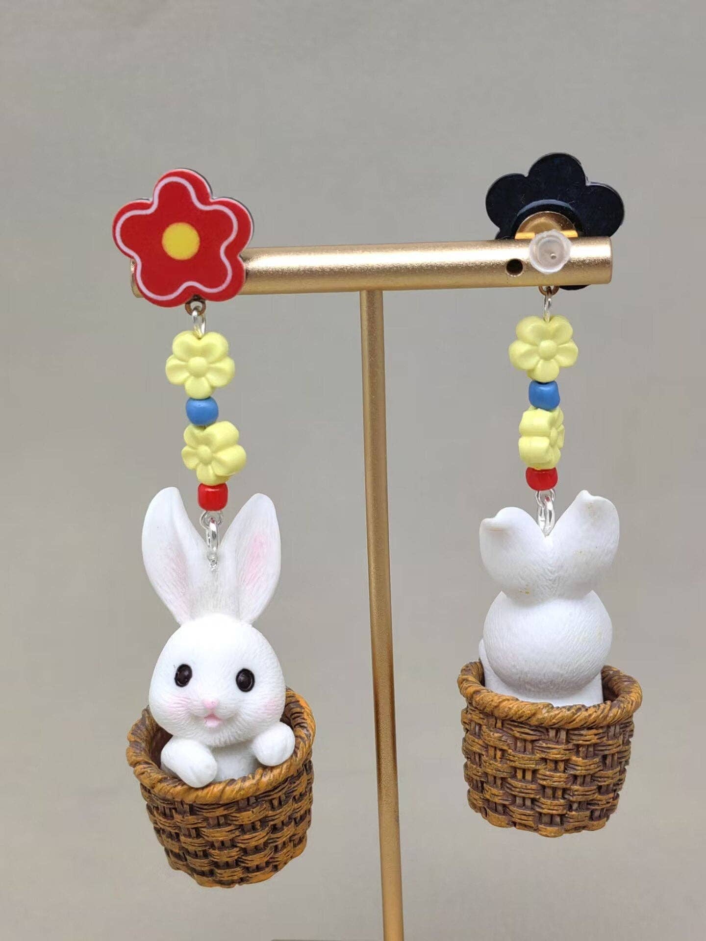 Earrings - Rabbit In Basket Dangle - Post