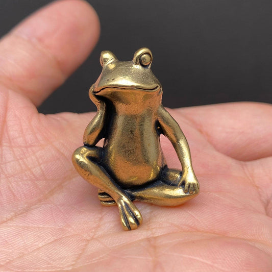 Brass Frog Desktop Ornament (Contemplating)