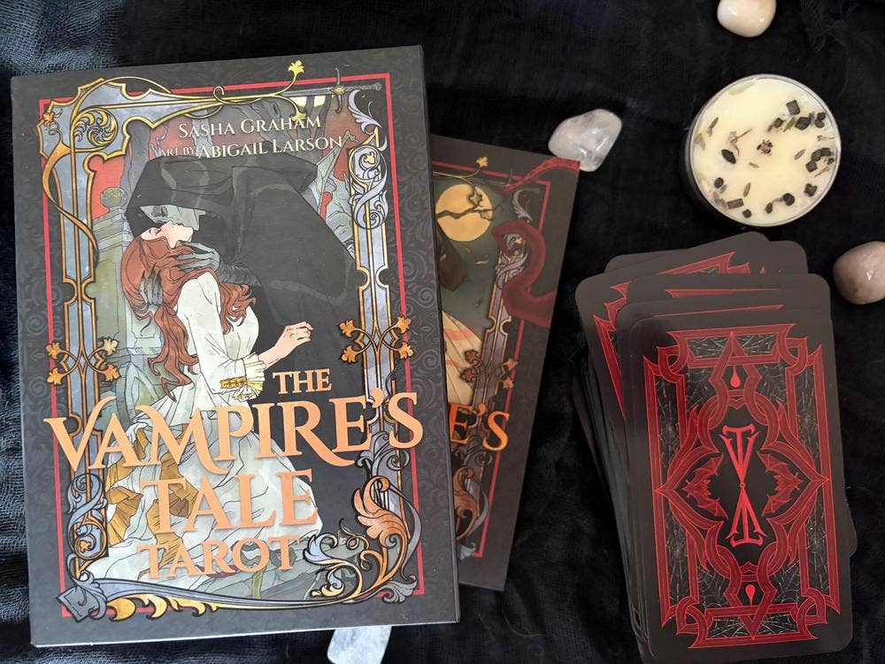 The Vampire's Tale Tarot Deck (Halloween Tarot Deck)