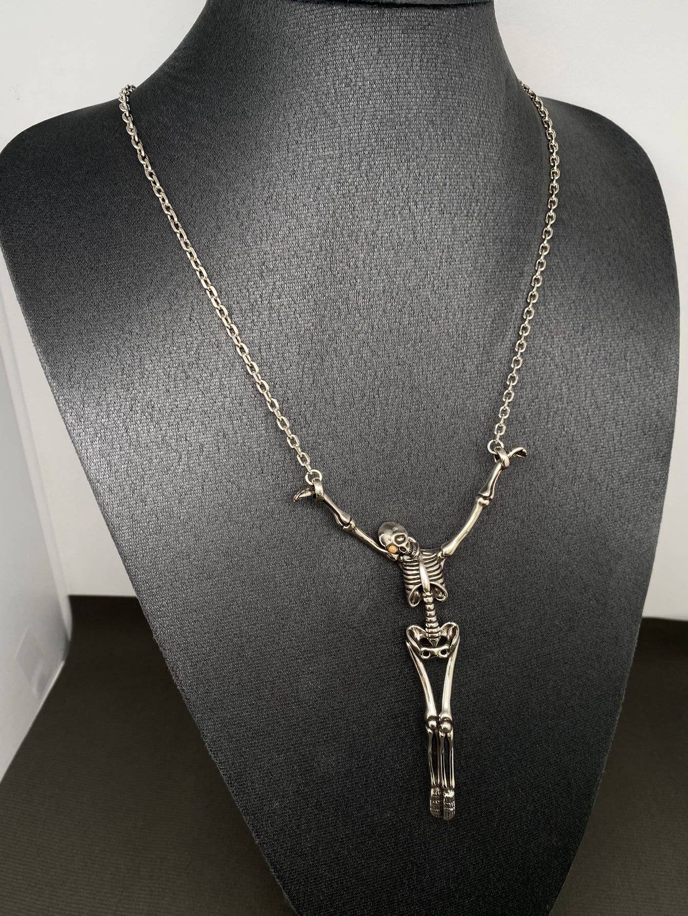 Gothic Skull Long Necklace