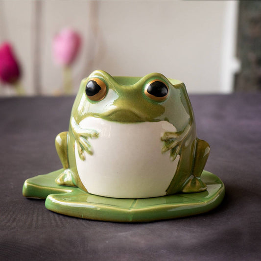 Frog on Lily Pad Oil Burner