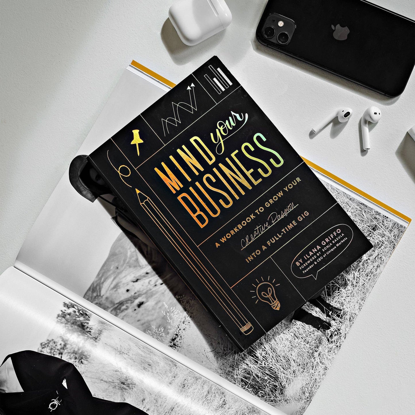 Mind Your Business: A Practical Guidebook for Entrepreneurs: Flexibound