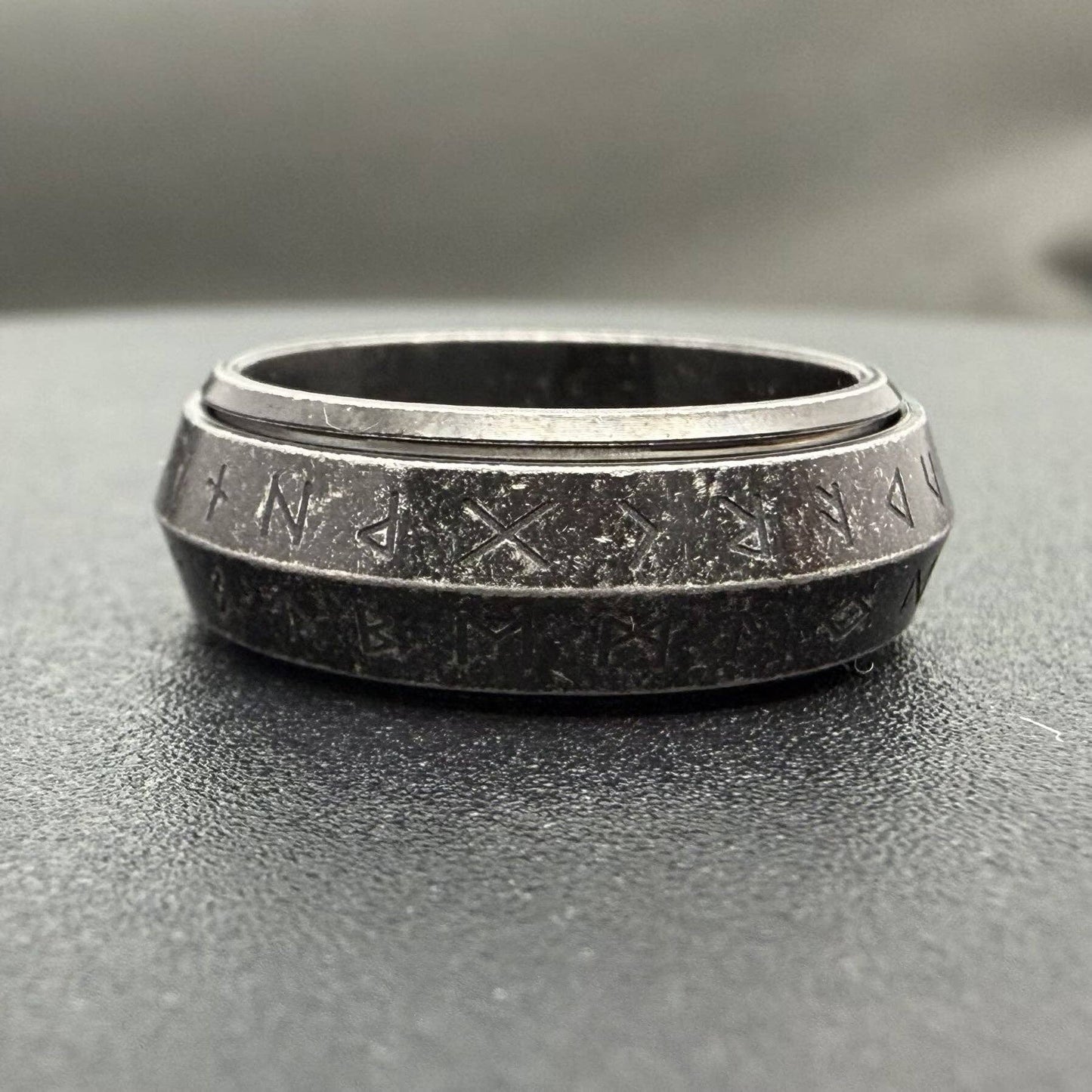 Rotatable Viking Rune Men's Stainless Steel Ring - MJ/MR: Steel color / 8