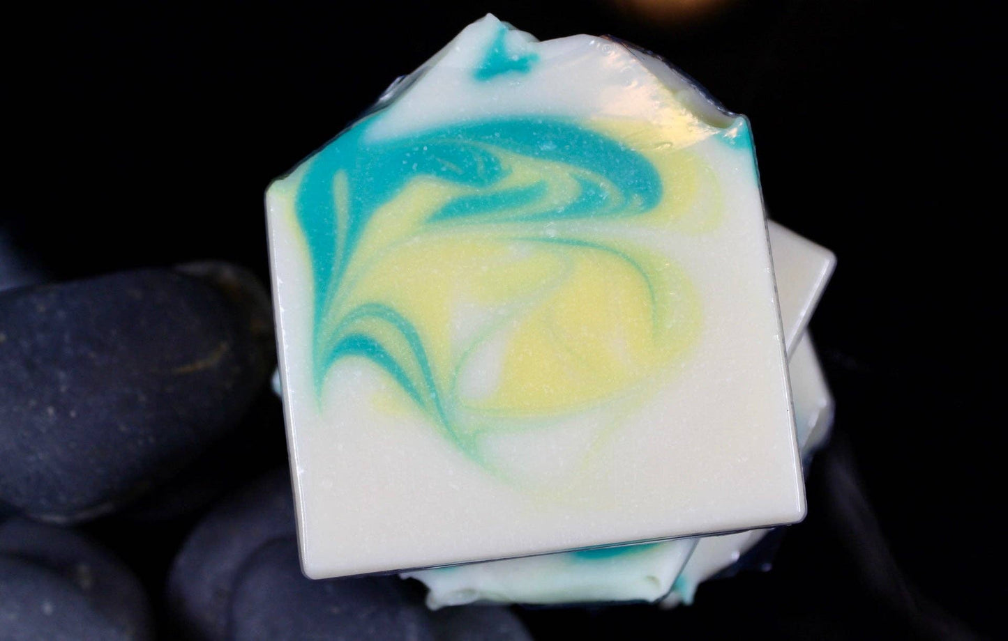 Wicked Bubbles Soap - Honeysuckle