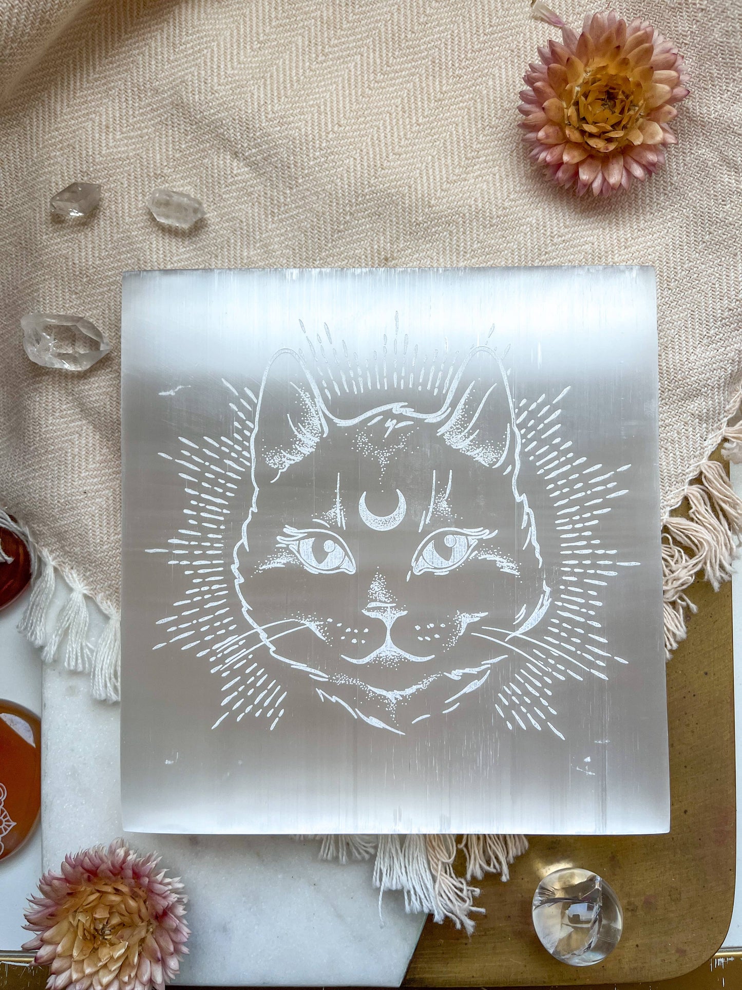 Selenite - Familiar Cat Square Plate