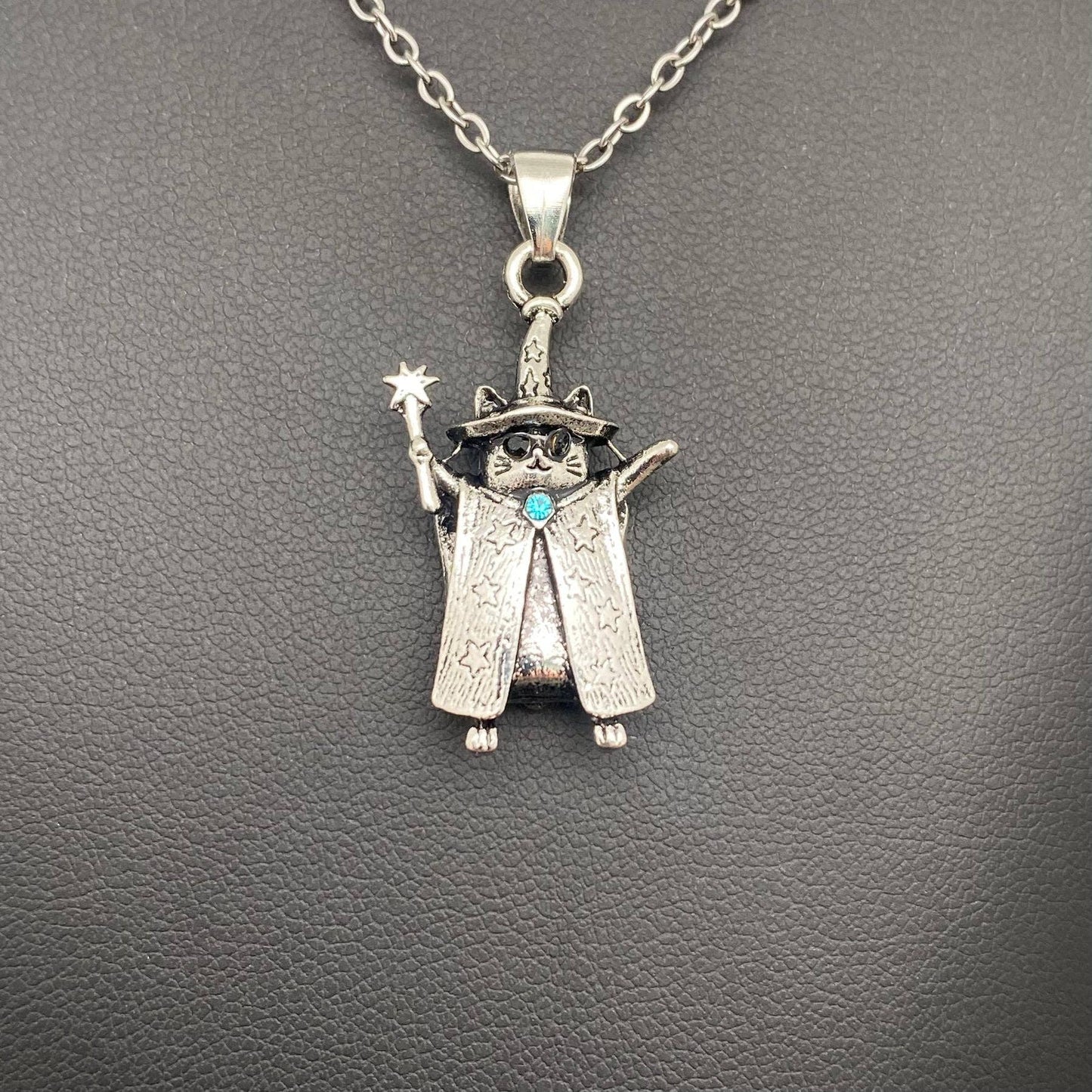 Magic Cat Pendant Necklace