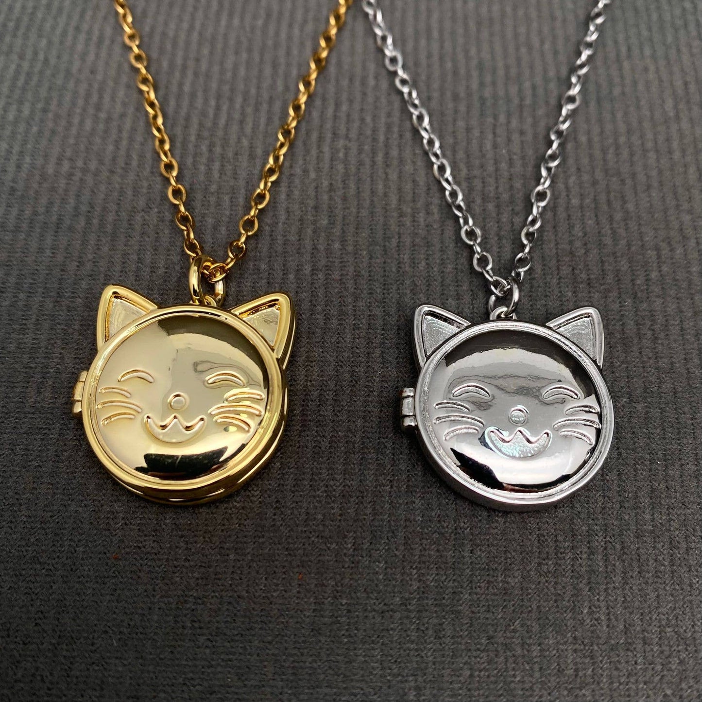 Necklace - Cat Locket Charm: Golden