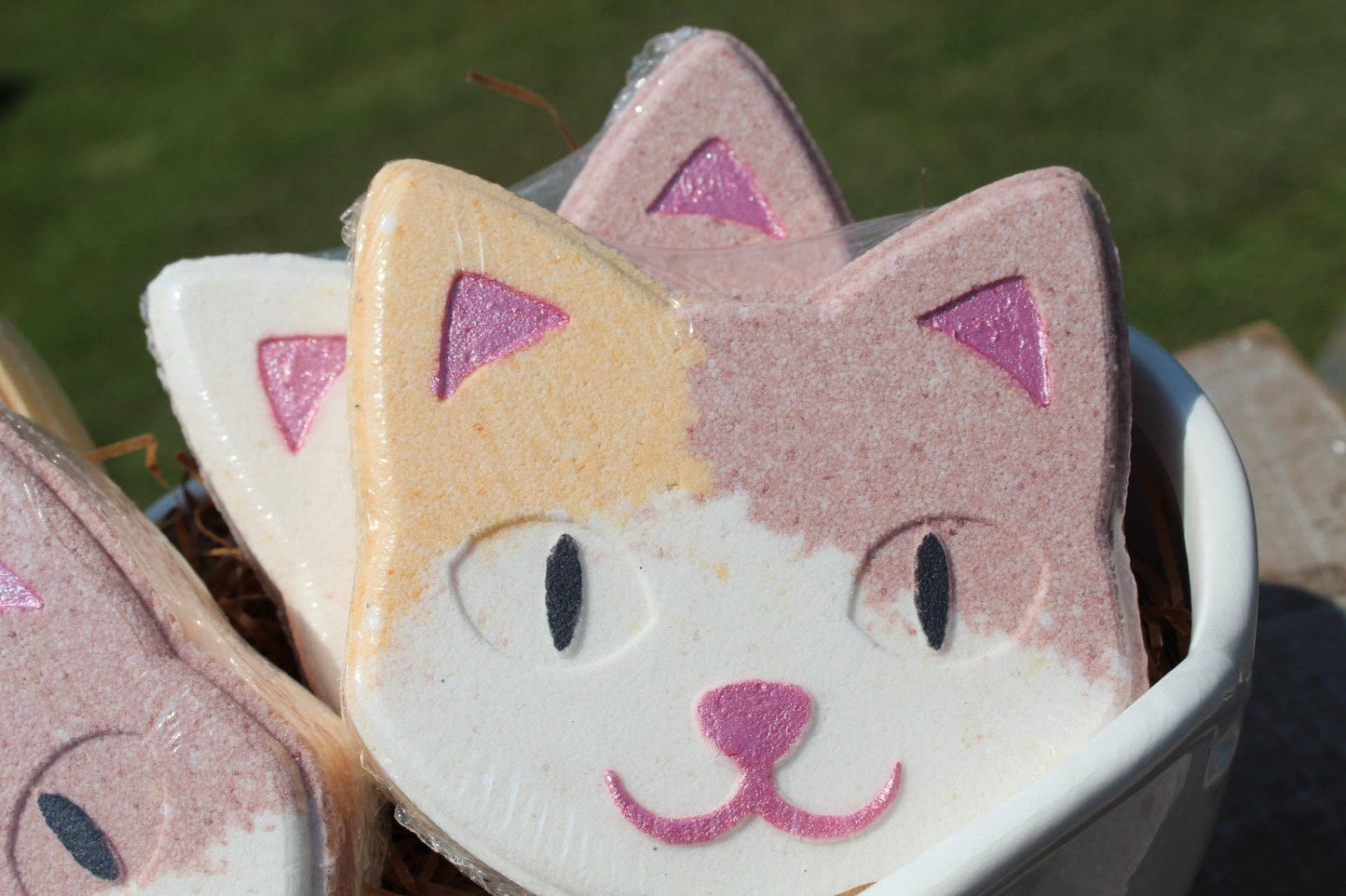 Cat Bath Bomb - 6.5 oz