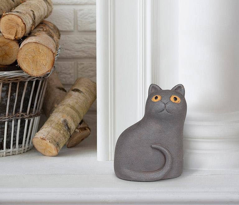 Small Charcoal Cat-6"H