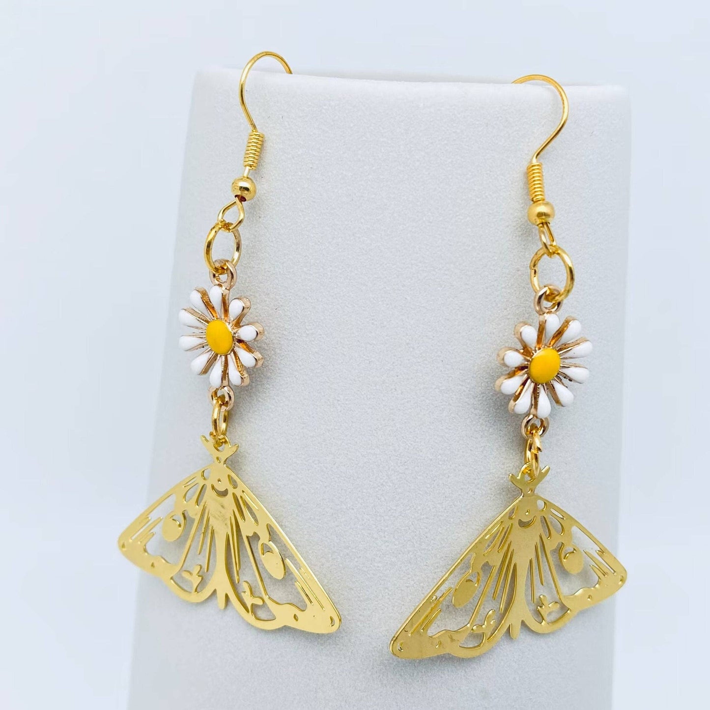 Earrings - White Daisy Flower Hollow Butterfly Bohemian