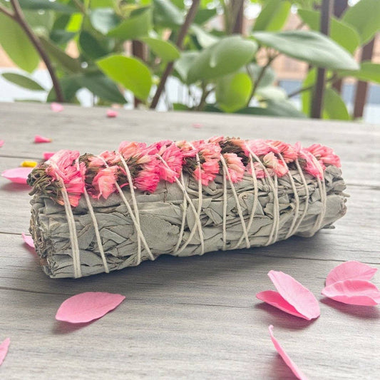 Smudge Bundle - White Sage with Pink Flowers (Sinvata)