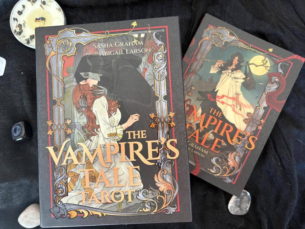The Vampire's Tale Tarot Deck (Halloween Tarot Deck)