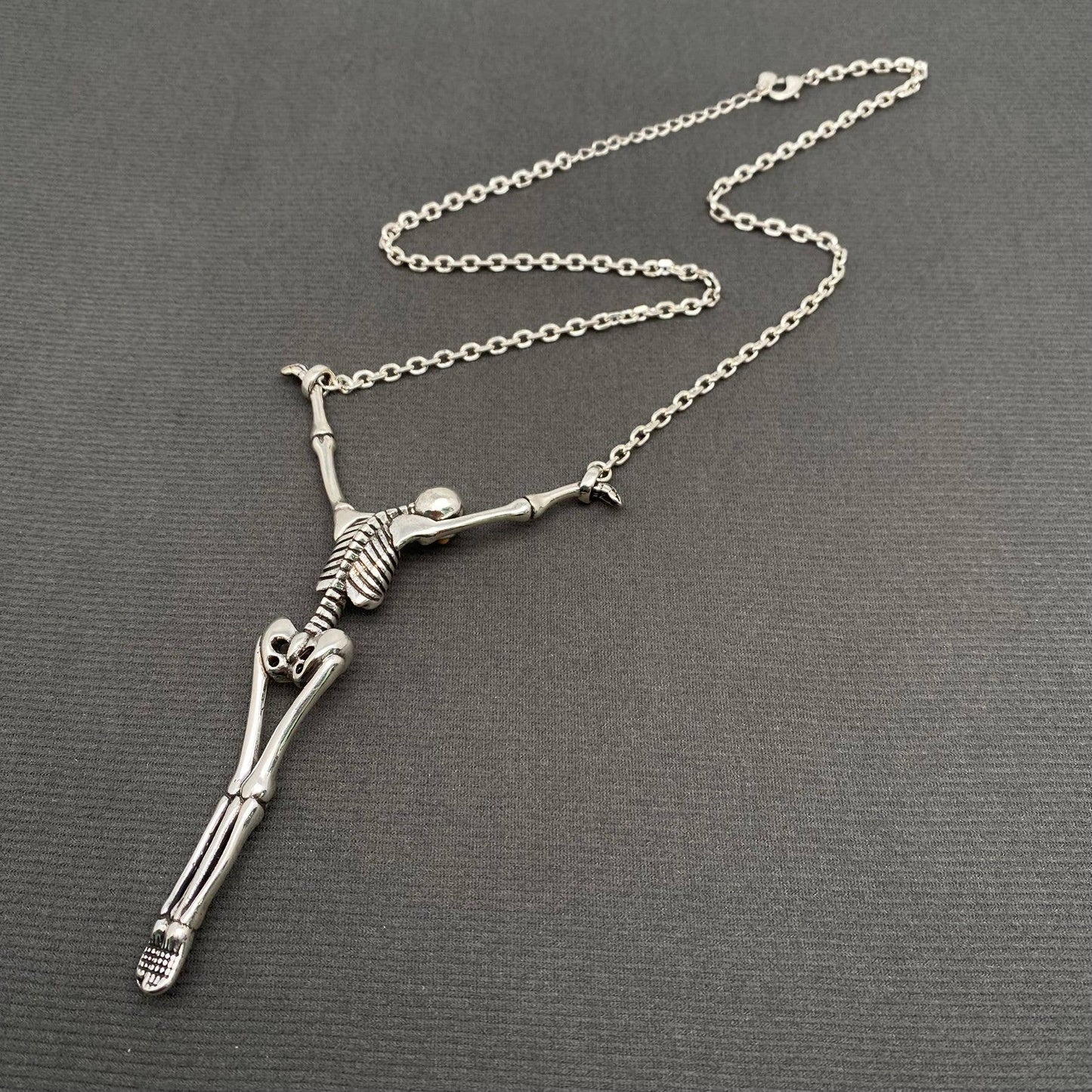 Gothic Skull Long Necklace