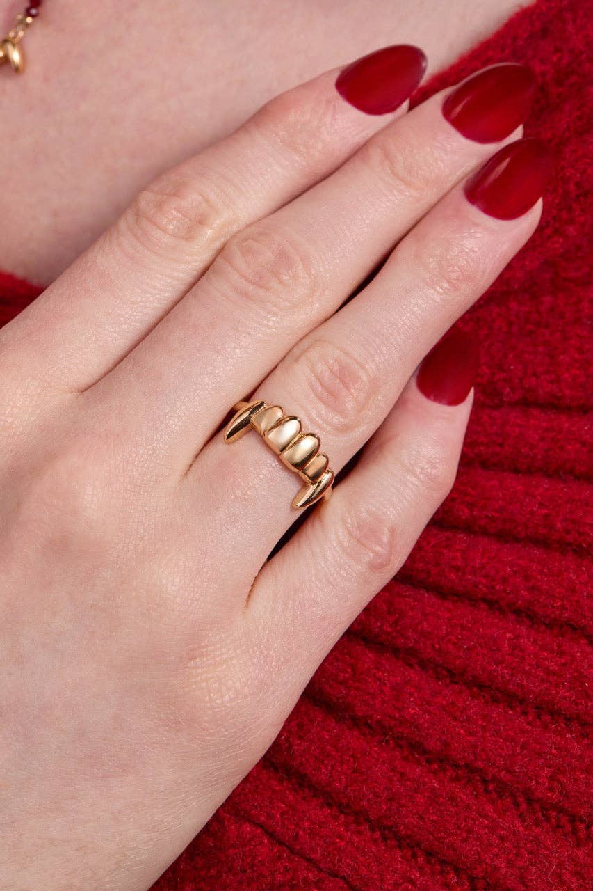Ring - Vampire Teeth Fangs - Gold