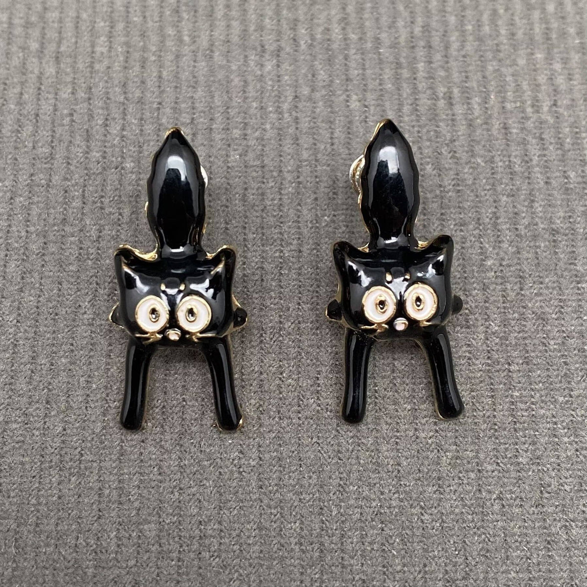Halloween Enamel Black Cat Ear Studs
