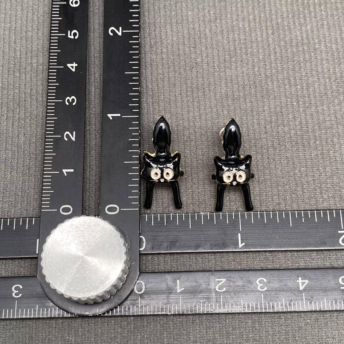 Halloween Enamel Black Cat Ear Studs