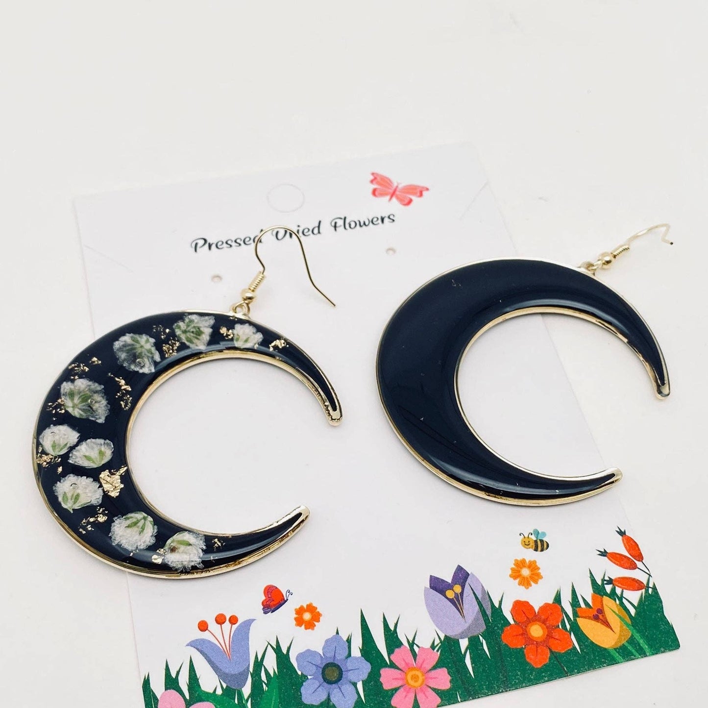 Earrings - Dried Flower Black Moon