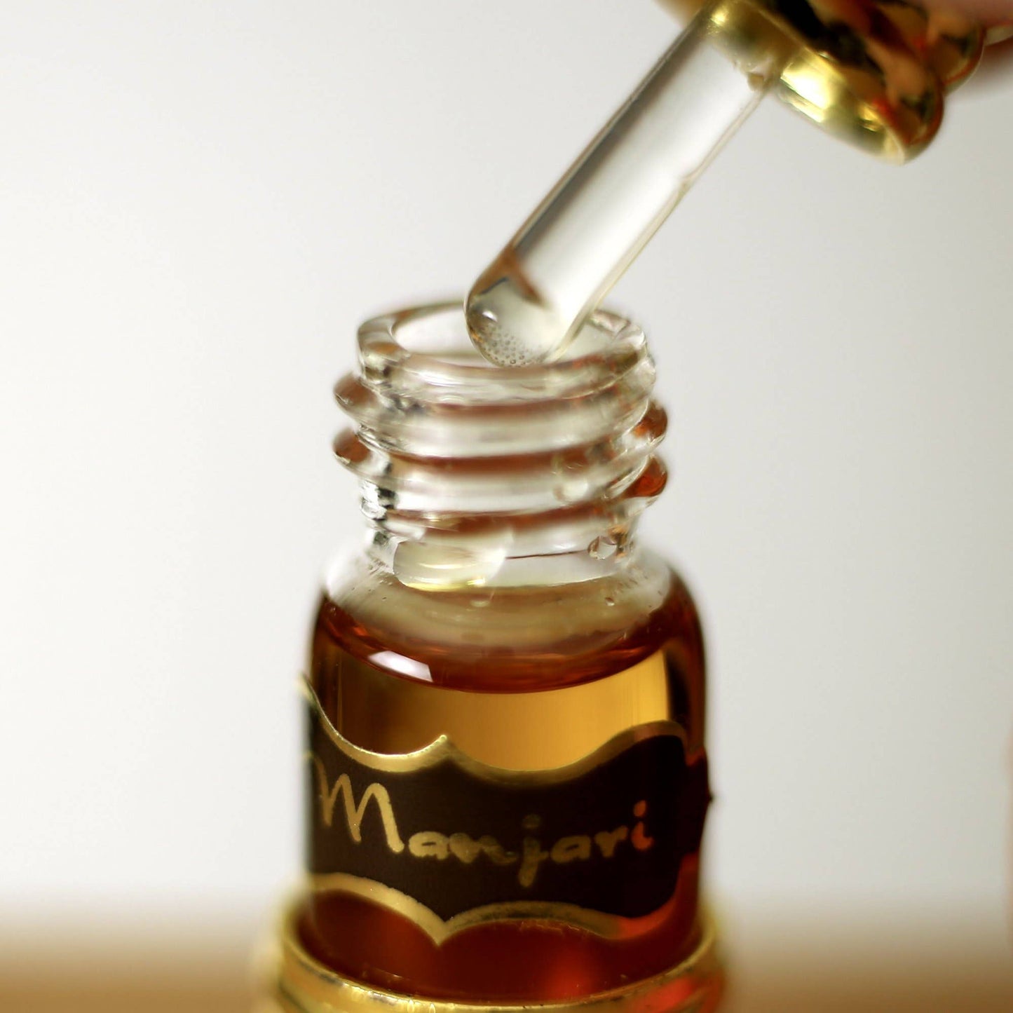 Perfume Attar Oil Manjari - Protection - 3 ml