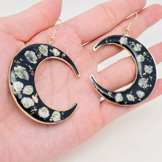 Earrings - Dried Flower Black Moon