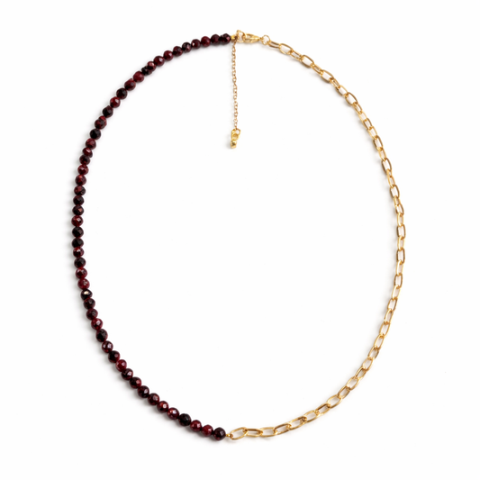 Paper Clip Garnet Necklace with Bag - 18-20" adjustable