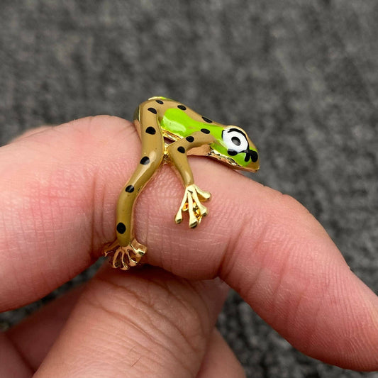 Enamel Tree Frog Ring - Spotted