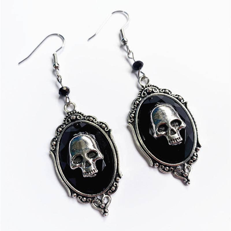 Vintage Skull Gem Drop Earrings: Silver